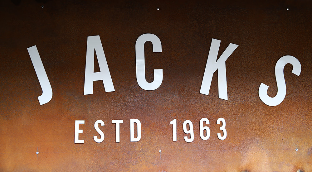 Jacks Bar